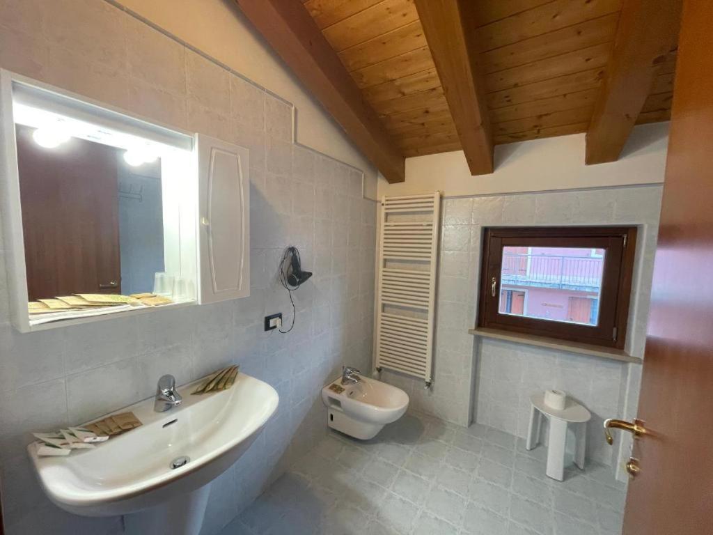 Hotel Al Bosco Сона Екстериор снимка