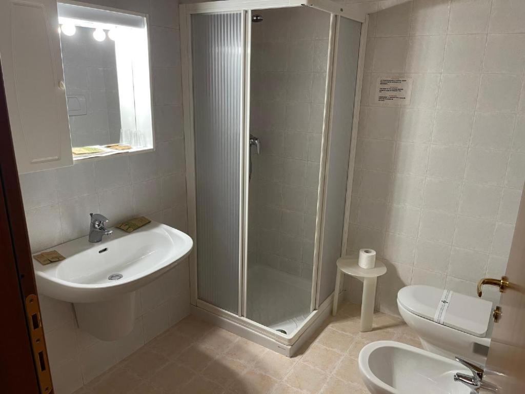 Hotel Al Bosco Сона Екстериор снимка