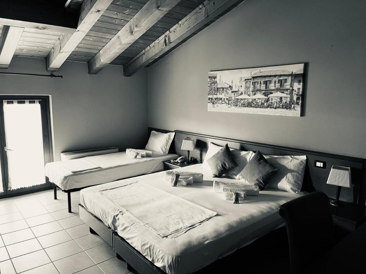 Hotel Al Bosco Сона Екстериор снимка